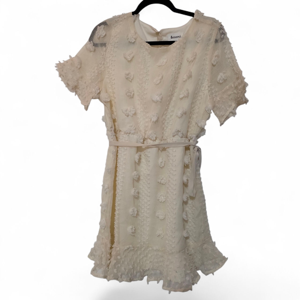 &Merci Elegant Cream Textured D and Puffy Swiss Clip Dot dress